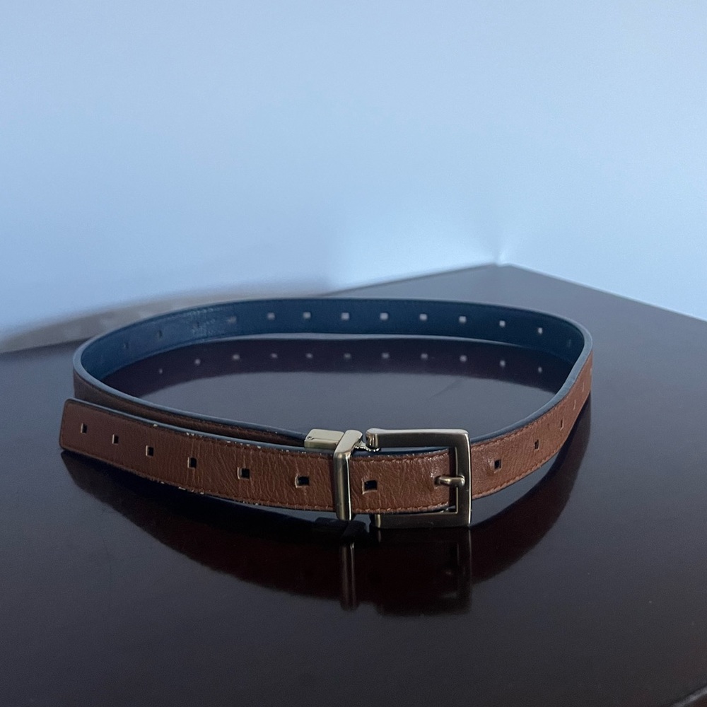 Van Heusen reversible belt